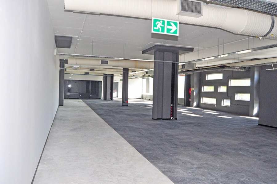 To Let commercial Property for Rent in Paarden Eiland Western Cape